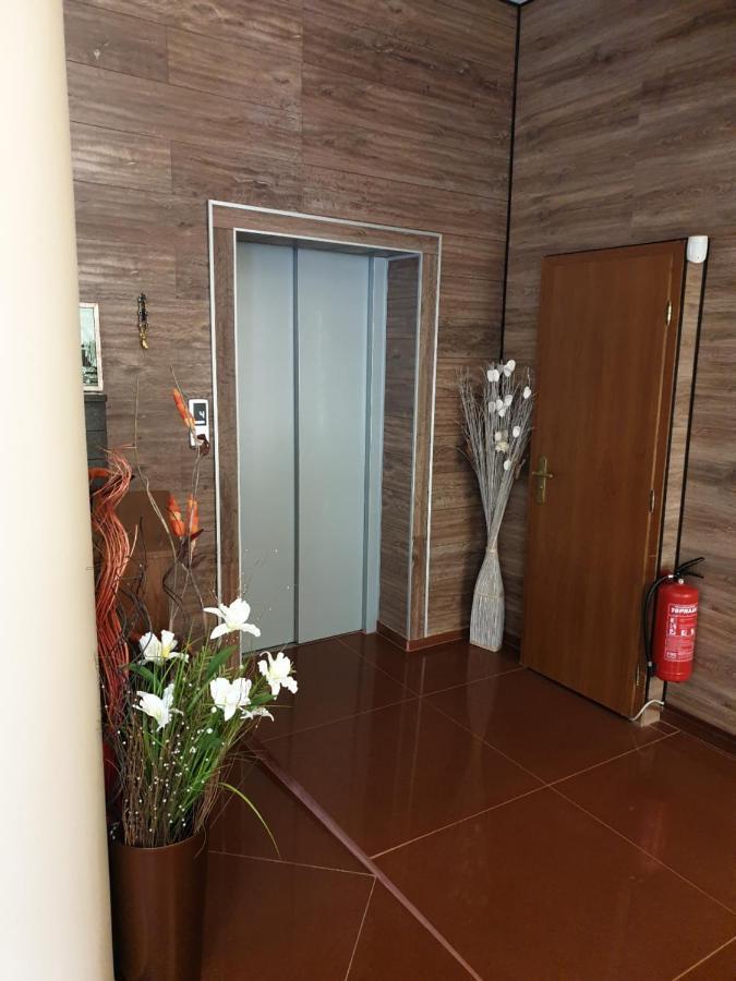 Family Hotel Diana Pomorie Ngoại thất bức ảnh