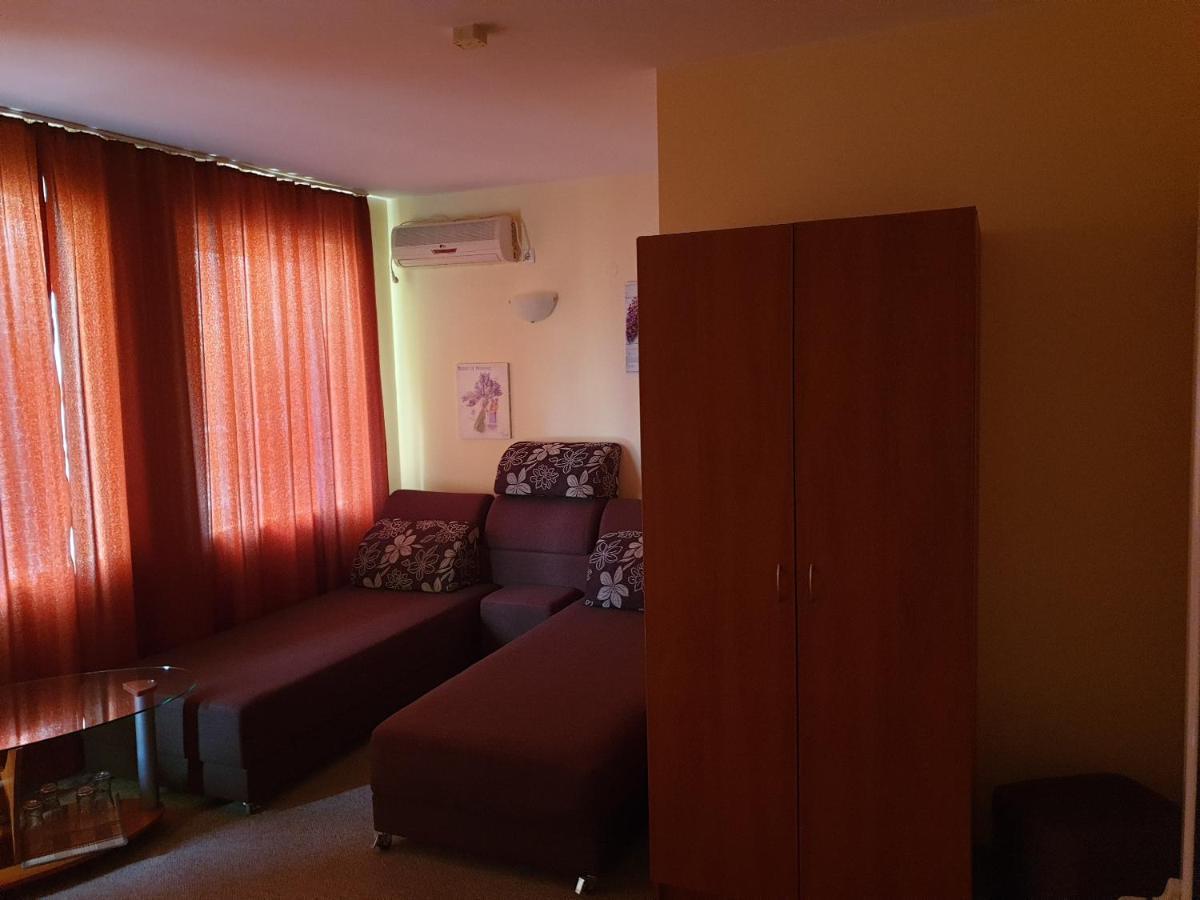 Family Hotel Diana Pomorie Ngoại thất bức ảnh