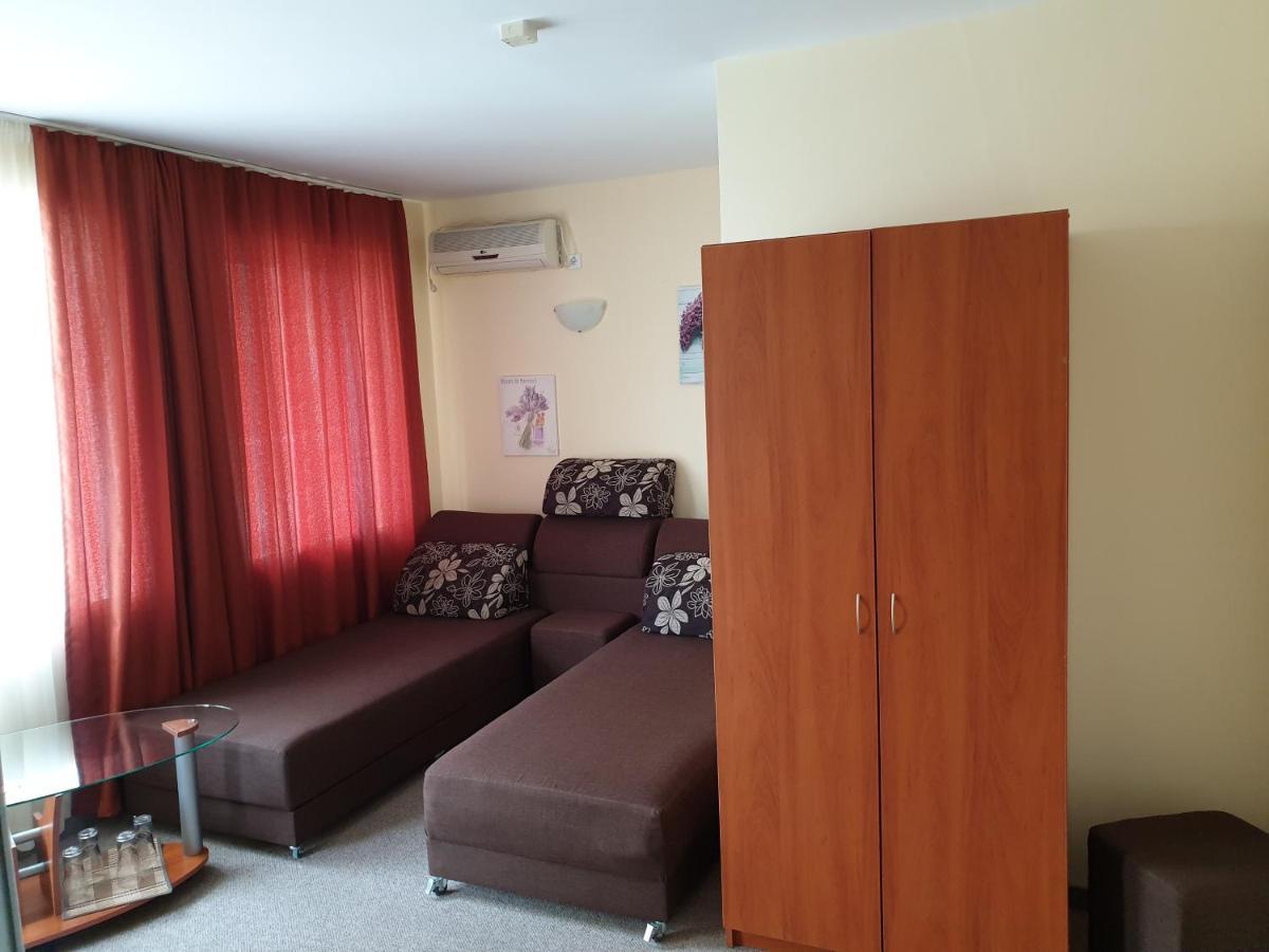 Family Hotel Diana Pomorie Ngoại thất bức ảnh