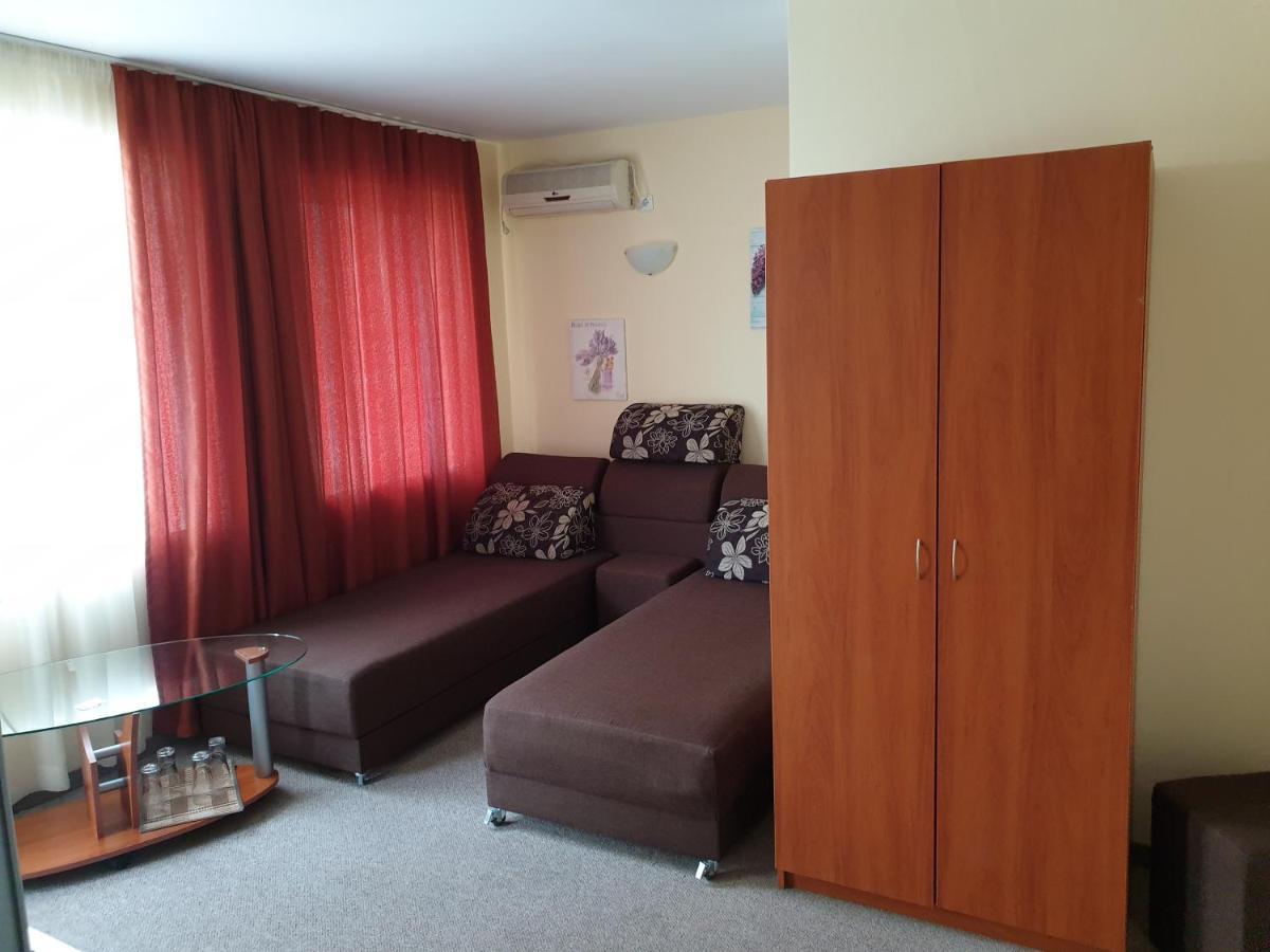 Family Hotel Diana Pomorie Ngoại thất bức ảnh