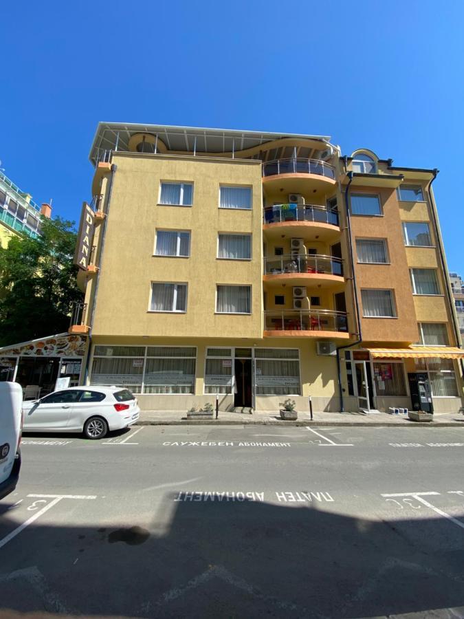 Family Hotel Diana Pomorie Ngoại thất bức ảnh