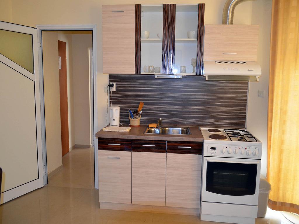 Family Hotel Diana Pomorie Ngoại thất bức ảnh