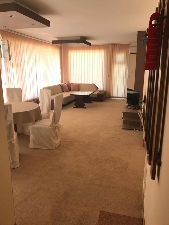 Family Hotel Diana Pomorie Ngoại thất bức ảnh