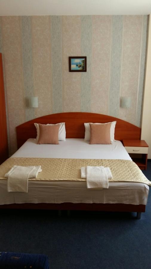 Family Hotel Diana Pomorie Ngoại thất bức ảnh
